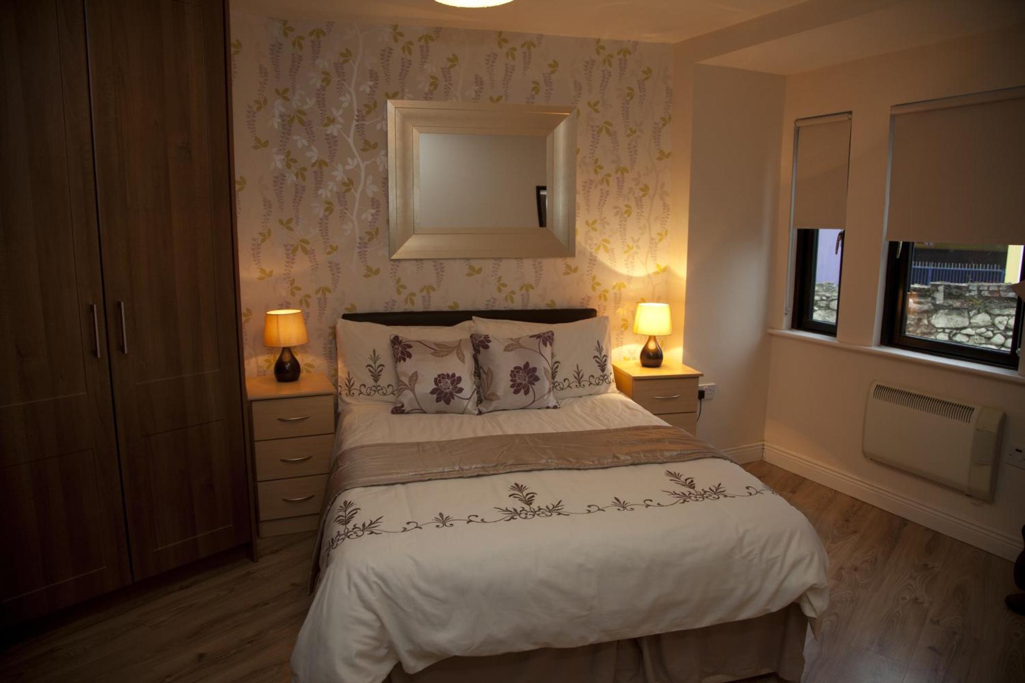 Arch House B&B & Apartments Athlone Ngoại thất bức ảnh